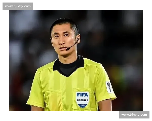 马宁世俱杯晒照执法引热议 硬刚弗拉门戈教练组成焦点 马宁世俱杯晒照执法引热议 硬刚弗拉门戈教练组成焦点